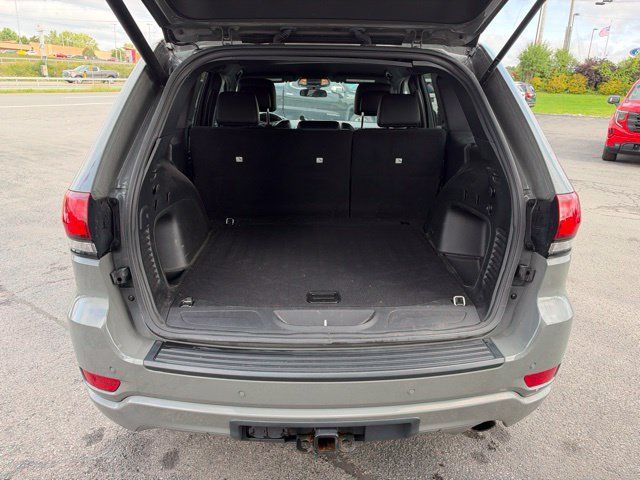 Used 2021 Jeep Grand Cherokee Laredo X AWD/4WD image 16