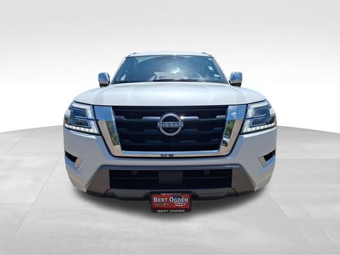 Certified 2023 Nissan Armada Platinum w/ Captain's Chairs Package RWD image 2