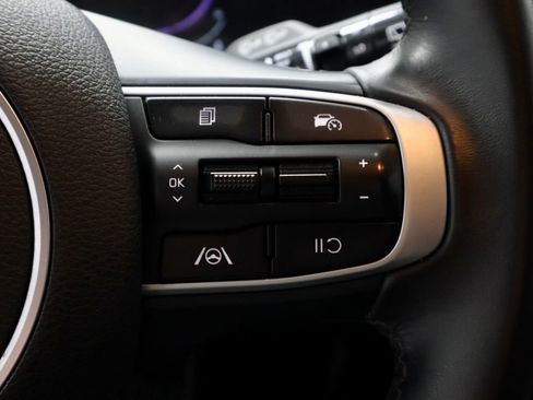 Used 2024 Kia Sportage EX FWD image 31
