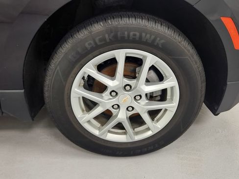 Used 2023 Chevrolet Equinox LT AWD/4WD image 9