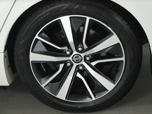 Used 2019 Nissan Maxima 3.5 SL w/ Floor Mat Group FWD image 41