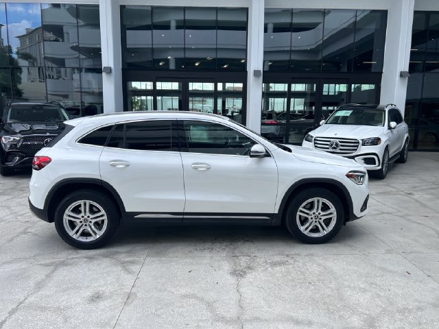 Used 2023 Mercedes-Benz GLA 250 4MATIC image 3