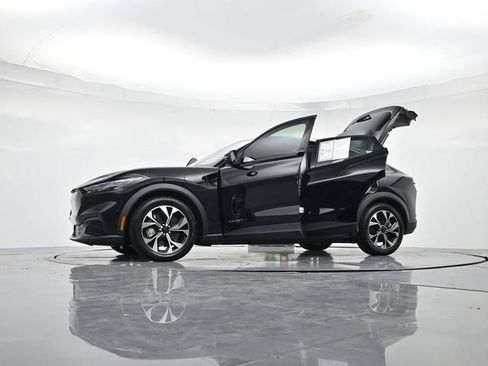 Used 2025 Ford Mustang Mach-E Select image 48