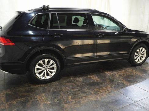 Used 2018 Volkswagen Tiguan S image 4