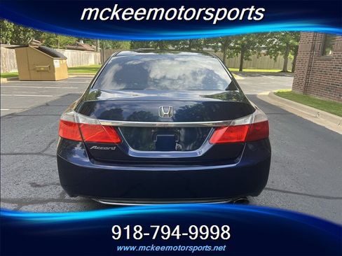 Used 2013 Honda Accord LX image 4