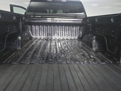 Used 2024 Chevrolet Silverado 1500 LT Trail Boss w/ Convenience Package II image 21