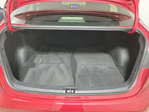 Used 2024 Toyota Corolla LE image 10