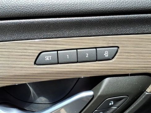 Used 2023 GMC Terrain Denali AWD/4WD image 16
