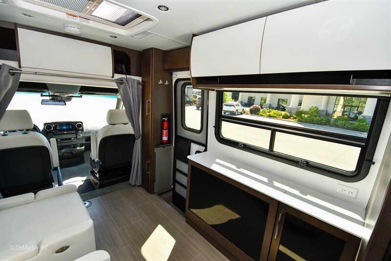 Used 2019 Mercedes-Benz Sprinter 170 image 6