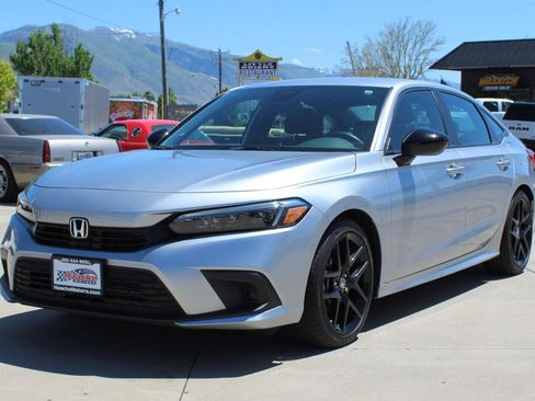 Used 2024 Honda Civic Sport image 30
