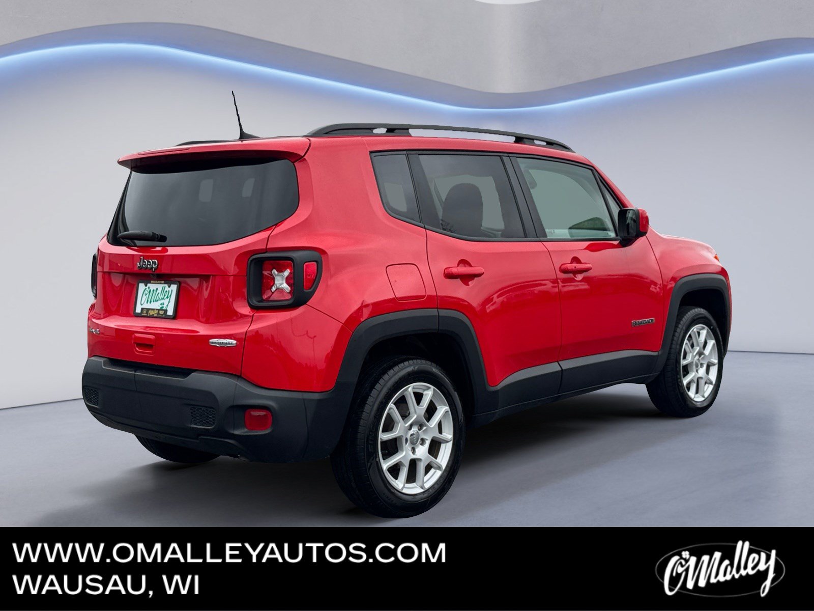 Used 2020 Jeep Renegade Latitude w/ Cold Weather Group AWD/4WD image 5