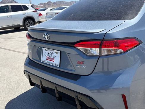 Used 2026 Toyota Corolla SE AWD/4WD image 4