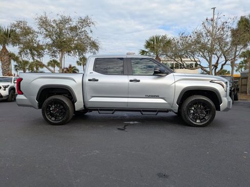 New 2026 Toyota Tundra SR5 AWD/4WD image 3