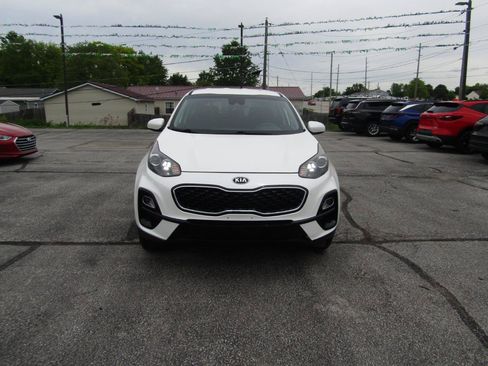Used 2021 Kia Sportage LX AWD/4WD image 2