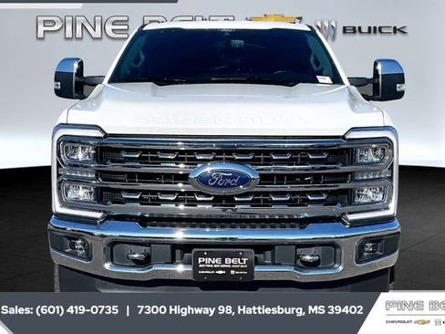 Used 2024 Ford F250 Lariat w/ Chrome Package image 3