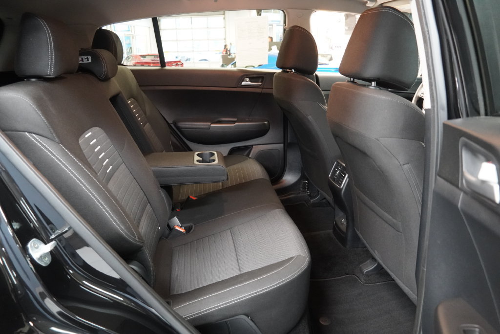 Used 2017 Kia Sportage LX w/ LX Popular Package AWD/4WD image 30
