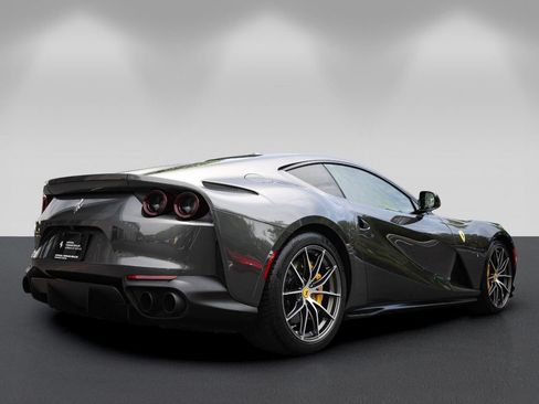 Certified 2019 Ferrari 812 Superfast RWD image 3