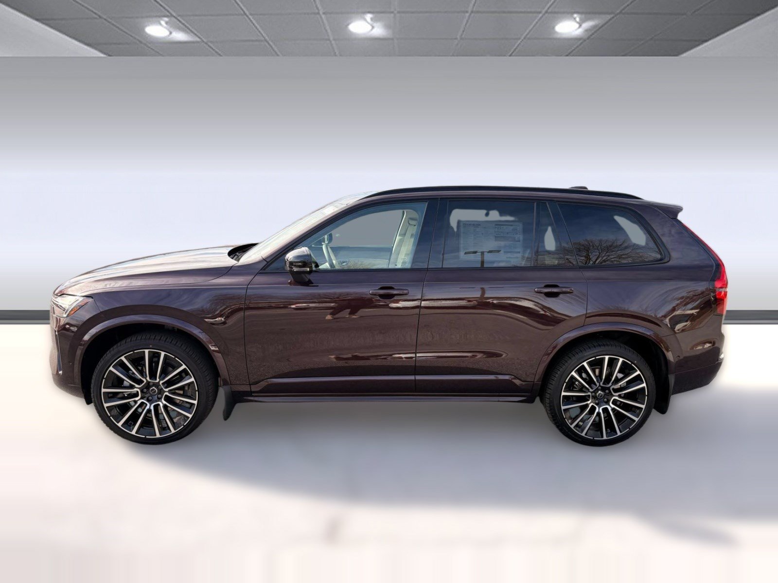 Certified 2026 Volvo XC90 B6 Ultra w/ Protection Package AWD/4WD image 2