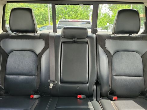 Used 2022 RAM 1500 Laramie RWD image 16