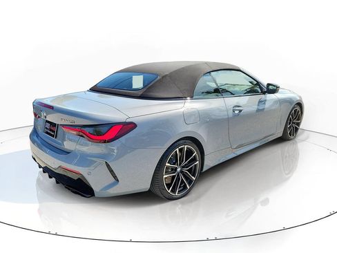 Used 2022 BMW M440i Convertible w/ Premium Package RWD image 4