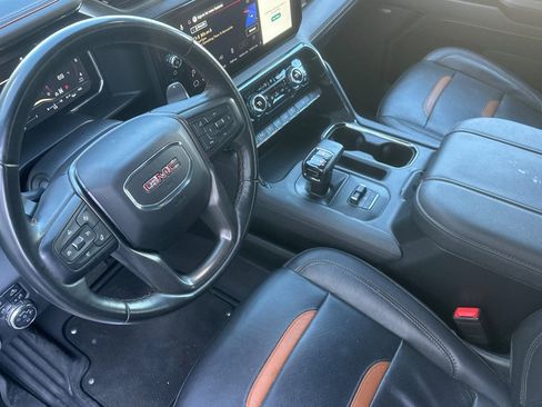 Used 2023 GMC Sierra 1500 AT4 w/ AT4 Premium Package image 11