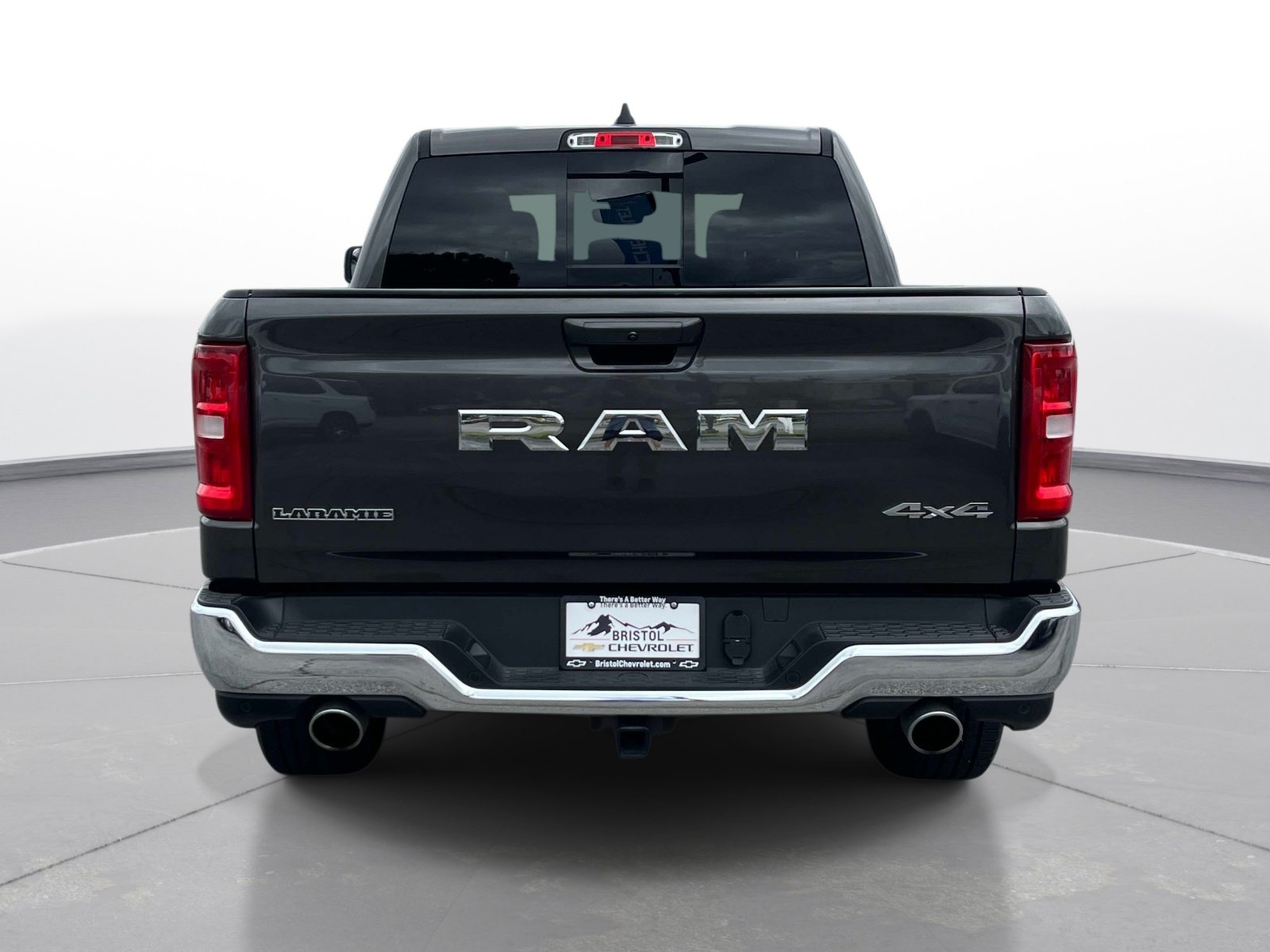 Used 2026 RAM 1500 Laramie AWD/4WD image 5