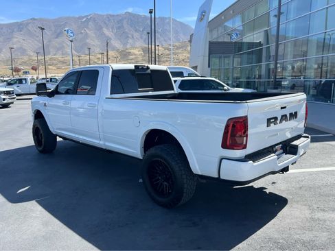Used 2025 RAM 3500 Limited image 11