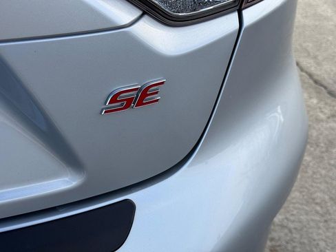 Certified 2022 Toyota Corolla SE w/ Carpet Mat Package (TMS) image 6