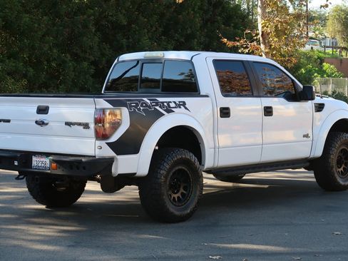 Used 2013 Ford F150 Raptor w/ Luxury Equipment Group image 5