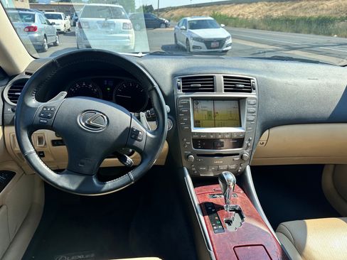 Used 2008 Lexus IS 250 AWD image 7
