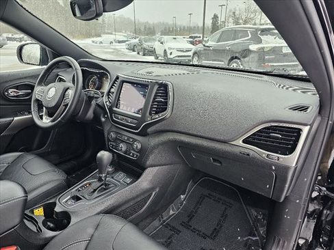 Certified 2021 Jeep Cherokee Latitude Lux 80th Anniv w/ Quick Order Package 26U 80TH image 47