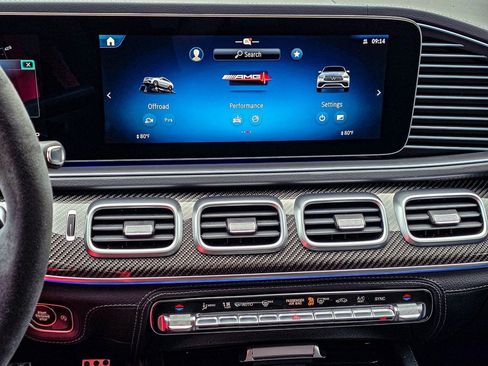New 2026 Mercedes-Benz GLE 53 AMG 4MATIC image 17