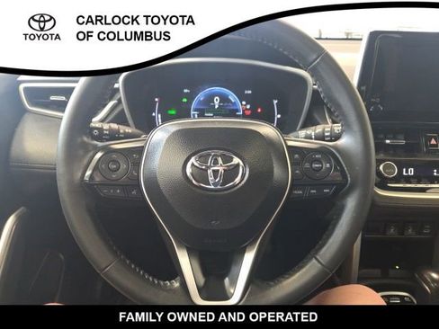 Used 2024 Toyota Corolla Cross XSE w/ Convenience Package image 23