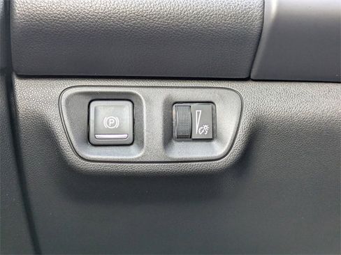 Used 2019 GMC Acadia SLT image 31