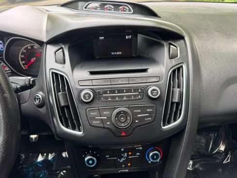 Used 2016 Ford Focus ST FWD image 17