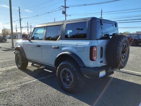 Used 2023 Ford Bronco Badlands image 4