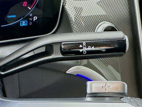 New 2026 Mercedes-Benz GLC 300 image 18