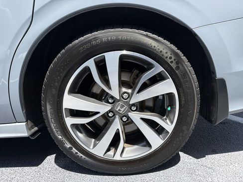 Used 2024 Honda Odyssey Touring image 29