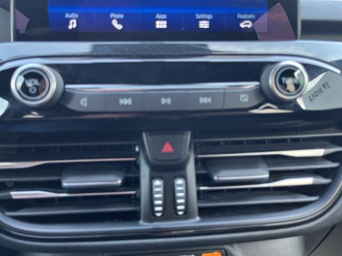 Used 2023 Ford Escape ST-Line image 20