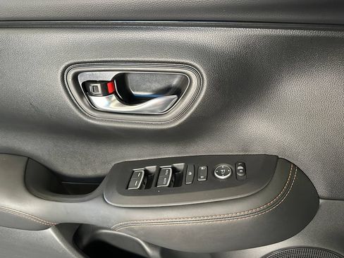 Used 2026 Honda HR-V Sport image 19