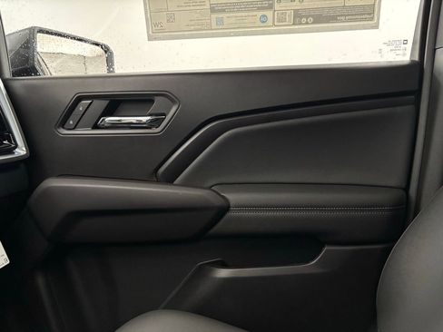 New 2026 GMC Canyon Elevation w/ Convenience Package image 40