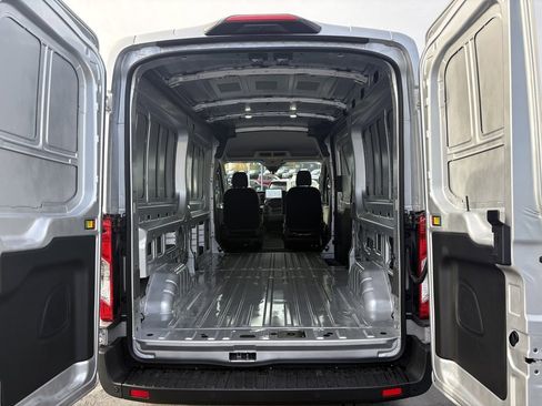 New 2026 Ford Transit 250 148 Medium Roof Extended AWD image 7
