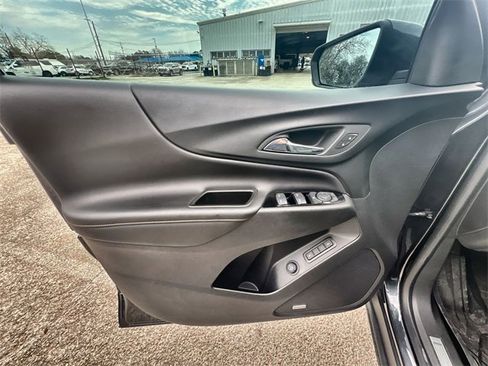 Certified 2022 Chevrolet Equinox Premier image 22