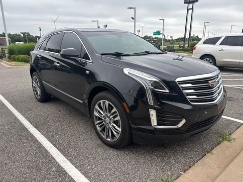 Used 2017 Cadillac XT5 Premium Luxury w/ Driver Assist Package AWD/4WD image 2