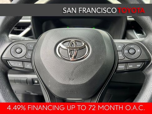 Used 2023 Toyota Corolla LE image 31