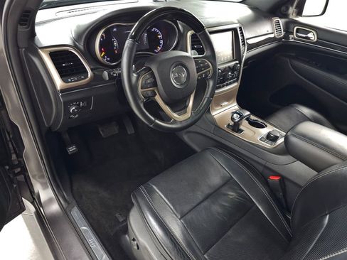 Used 2015 Jeep Grand Cherokee Overland w/ Advanced Technology Group AWD/4WD image 16