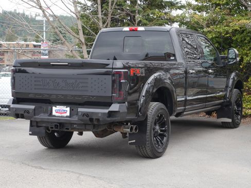 Used 2017 Ford F350 Platinum w/ Platinum Ultimate Package image 7