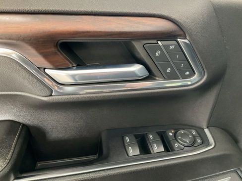 Used 2022 GMC Sierra 1500 SLT w/ SLT Premium Plus Package image 6