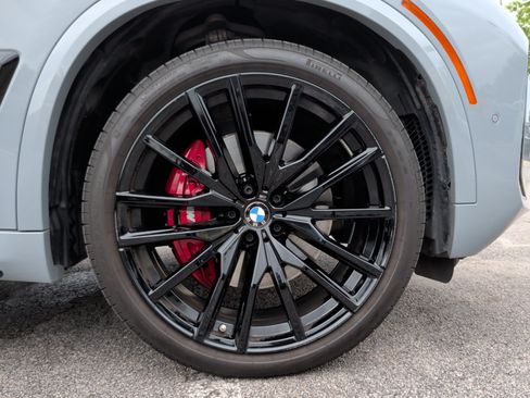 Certified 2025 BMW X5 xDrive40i w/ M Sport Package AWD/4WD image 14