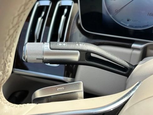 Certified 2022 Mercedes-Benz S 580 4MATIC Sedan w/ 3D Technology Package image 19